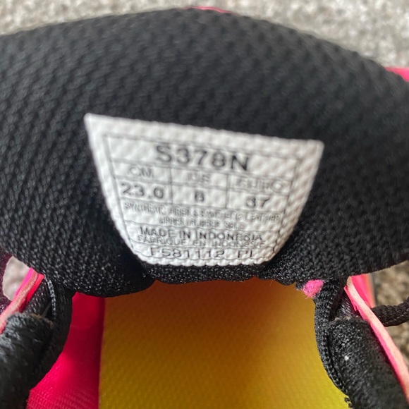 ASICS pink, size 6. - Picture 7 of 8
